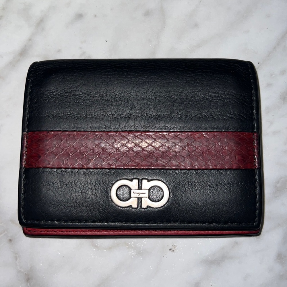 Ferragamo Wallet Red Snake Skin